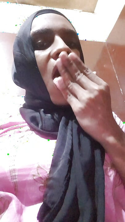 Masterbasi crossdresser waria desi
