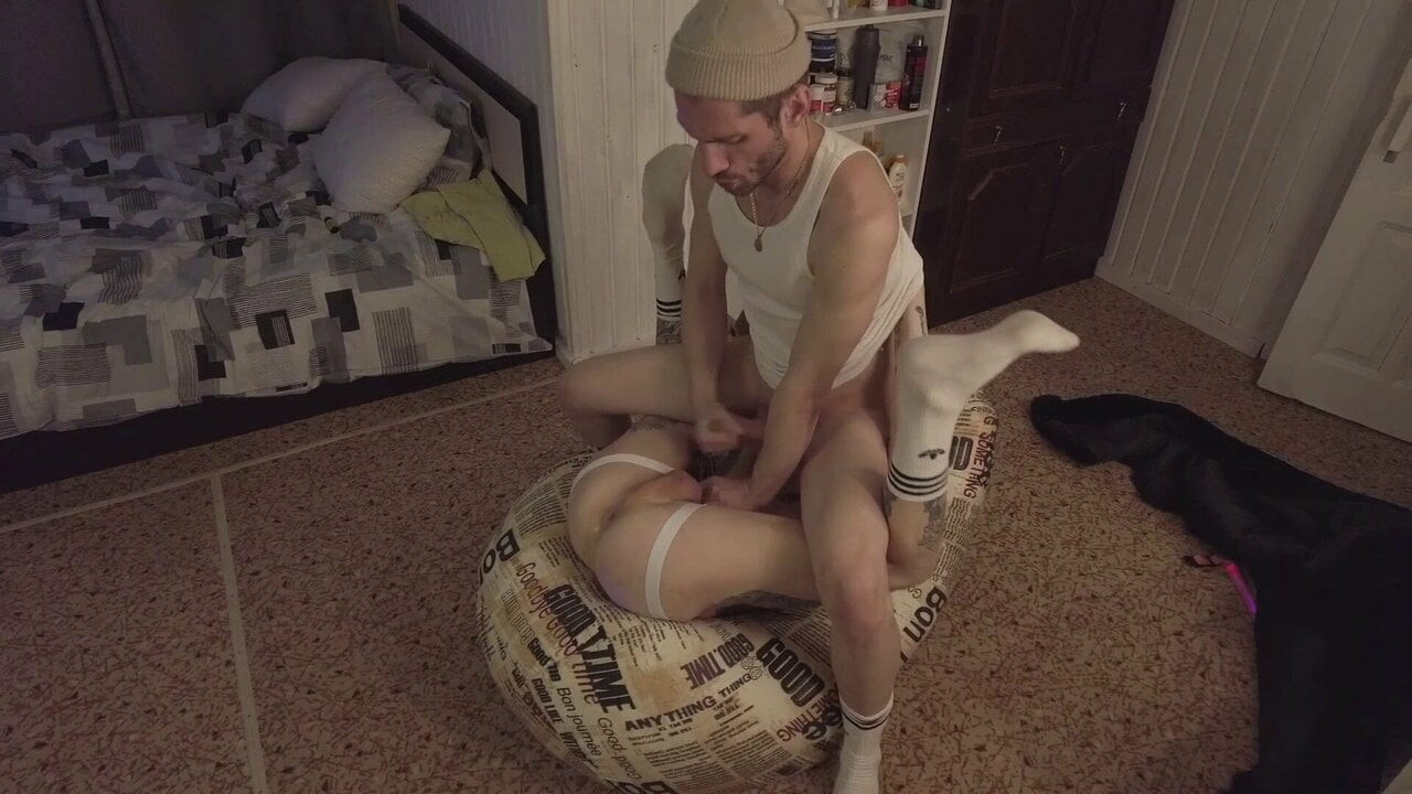 Slideshow twinksguys360 