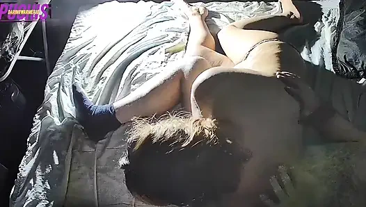 DaringWarmer's Girlfriend Screams when she gets caught