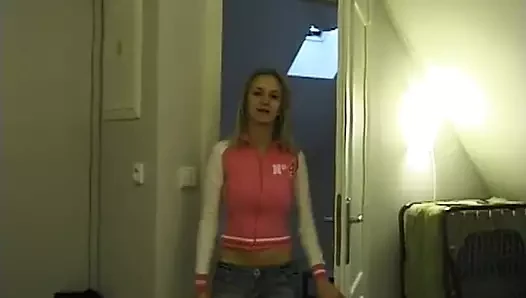 18 Hot porn video – I'm Dana, a Blonde Camgirl with a Shaved Pussy and Today I