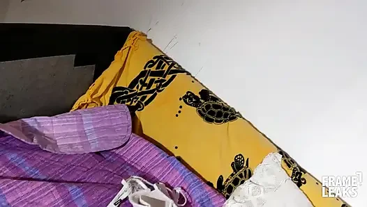 Melissa si cewek hot rambut pirang lagi asik ngentot kontol besar kapten eric