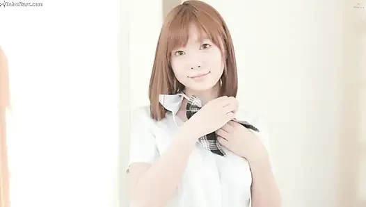 Cewek imut asia yang imut dan mata doe menggodamu