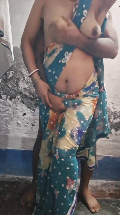 Hot Village Bhabhi Ki Chudai
