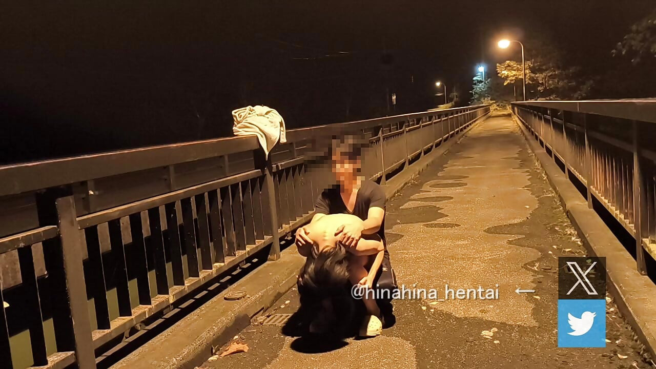 [Outdoor exposure] Exposed next to a car passing by! Embarrassing 💦 Japan/Japanese/Outdoor/Shaved/Loli/Kinky /hentai/asia/shaved