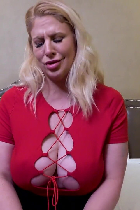 Milftrip Huge Cougar Tit MILF Creampied by Big Cock