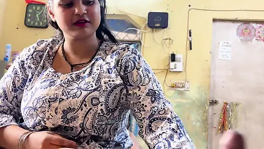 Hintli kadın sıkı amcık büyük yarakla sert sikiliyor - desi sert seks