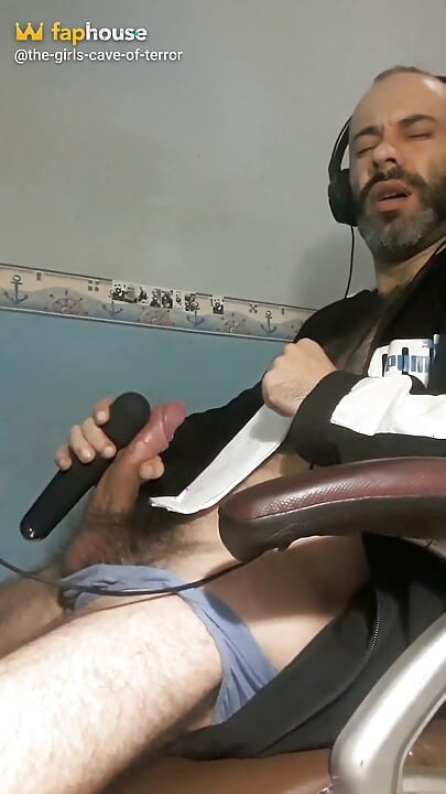 My First Striptease for You Guys; It Also Includes a Cumshot with Vibration on the Tip of My Cock Until I Cum