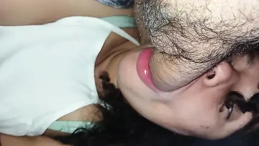 HEISSER CREAMPIE IM MUND DER GEILEN SCHLAMPE, SIE LIEBT ES