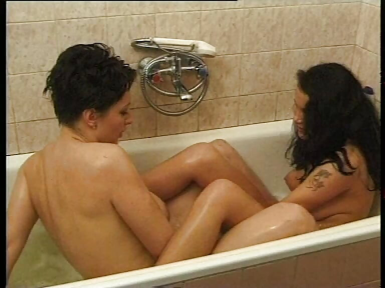 Lesbian Orgy Will Make You Cum