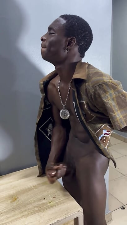 Cum cum cum Dick has to cum