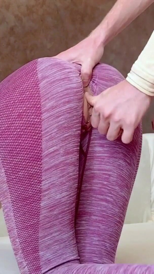 Jealous boyfriend tore my favorite workout leggings and fucked me | Clip 1