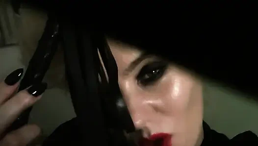 Game over, serahkan dirimu padaku