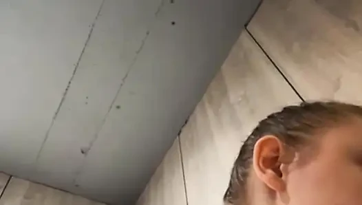 Extreme fucking anal in the gym with jucielussie