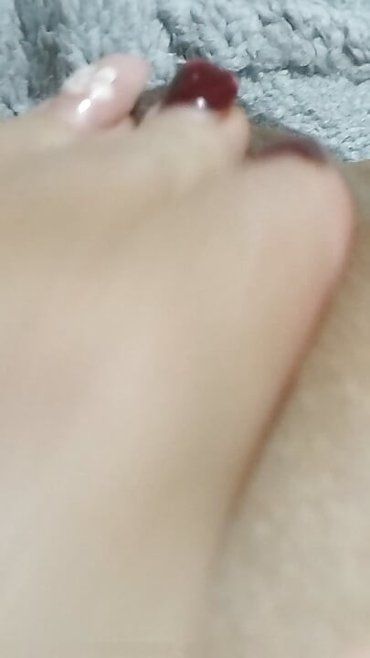 Narrow hole