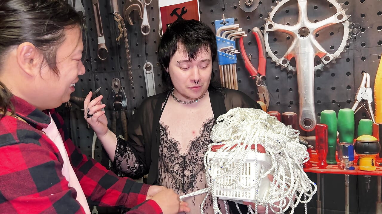 Kinky Hardware Store - Cliff Media Productions