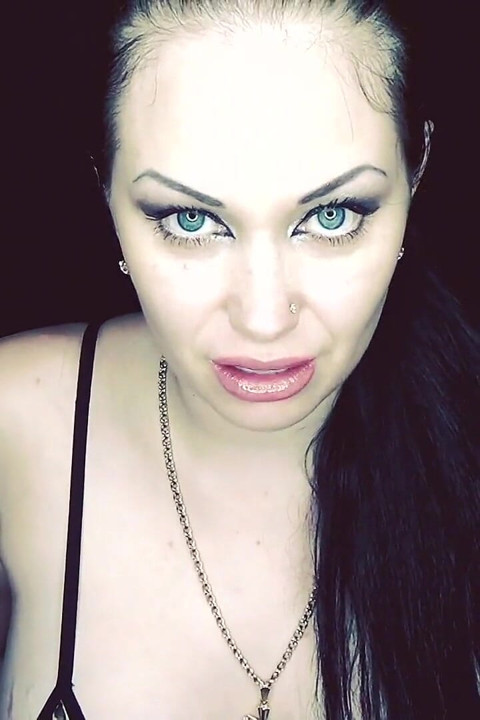Cum during 2 minutes fucking premature cummer!