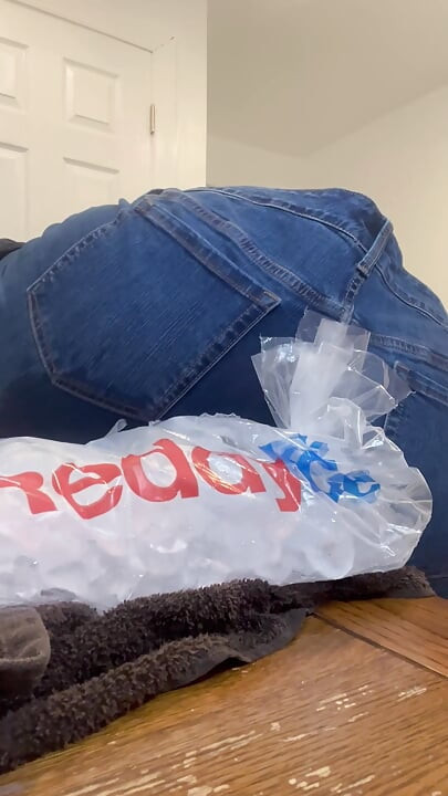 第一次把冰塞进我的阴户！