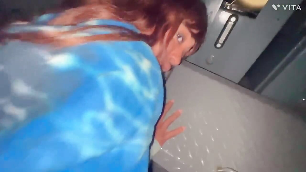 Daddy Fuck Me on the Side of the Street He Can Use Me Anywhere Lol