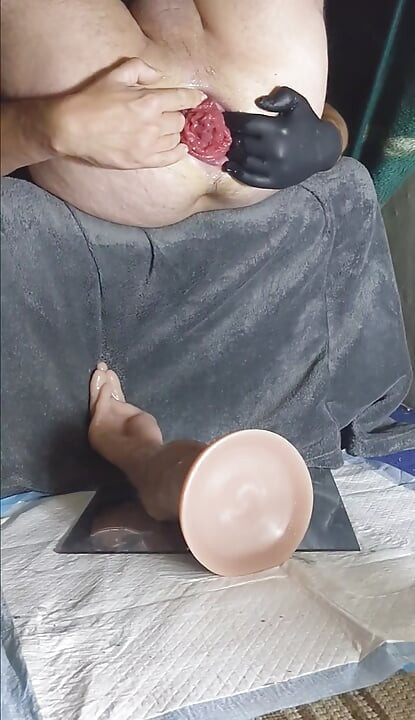 This video isn't arm less