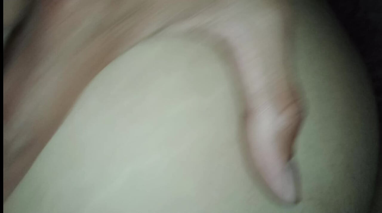 Desi Bhabhi gets let night having fun to her pussy hard xxx