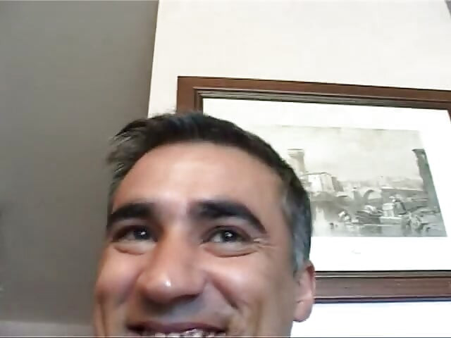 Mulher amadora feia chupa alguns paus