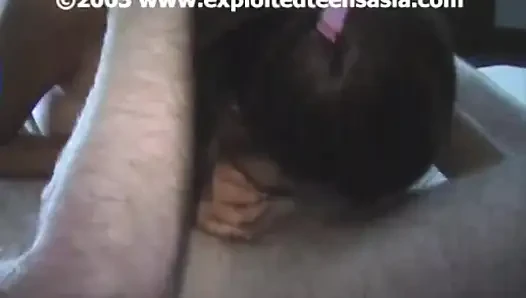 Exklusive thai-amateurin, pon, dünnes mädchen fickt in vielen positionen, kopfüber sex, kleine titten, sperma auf titten, gesicht.
