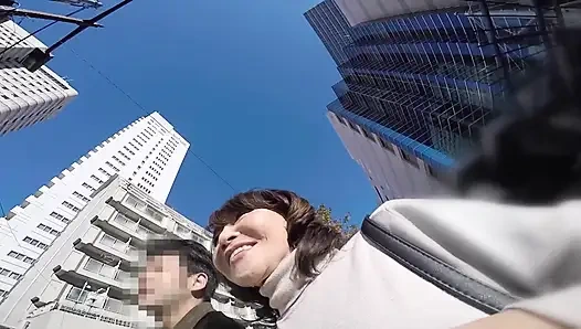 A074B08 Зрелая женщина обратный пикап Зрелая женщина, которая не может помочь, но хочет сделать это, действие борьбы со стыдом ...