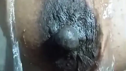 Hintli kerela banyo ve seks oyuncağı