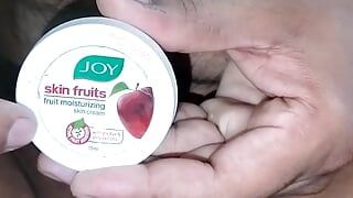 Panis massagem com creme de frutas