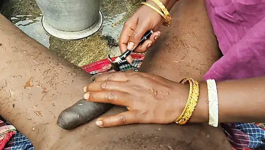 Indian desi wife Ne Bal kata hai