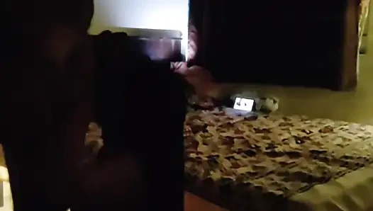 Hintli desi kız arkadaş zevkle inliyor