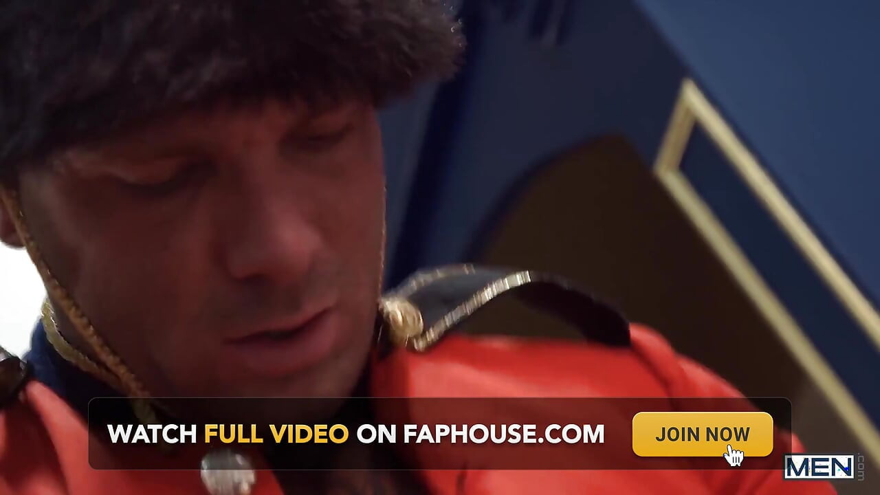 Men - British Guard Talked Dirty to by a Slutty Tourist Like Damon Hart