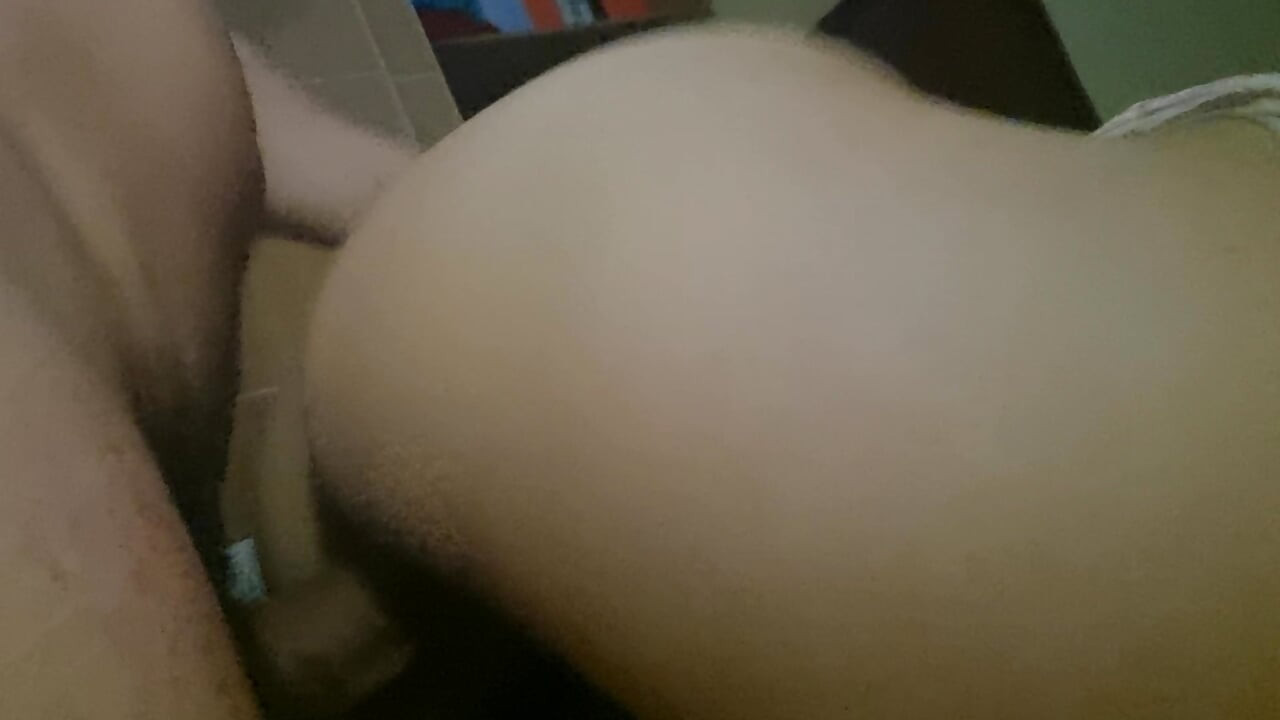 Cum in ass