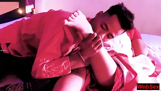 Erstaunlich heißer bhabhi-sex nach karwa chauth! Indischer bhabhi-sex