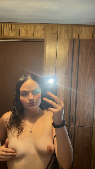 Heyy, give me a message request if you wanna know where you can go to see some more of me:)