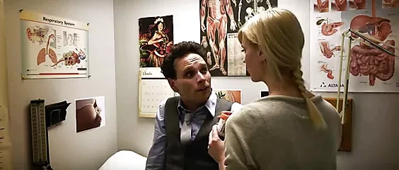 Lauren Lee Smith – Cinemanovels – Handjob