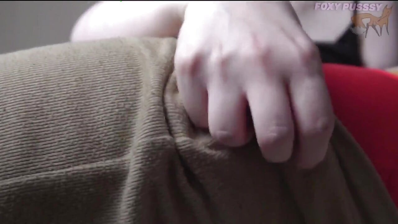 오일과 의붓여동생의 핸잡으로 대박 사정
