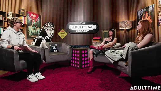 Lana Smalls ve Scarlet Skies ayak resimleri, bozukluklar ve edepsiz konuşma | Adult Time Podcast