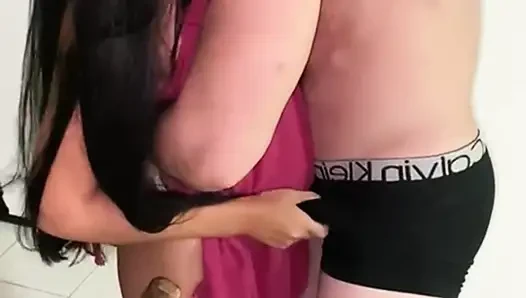 Young married hotwife gave to personal in the living room with her husband cuckold amateur watching
