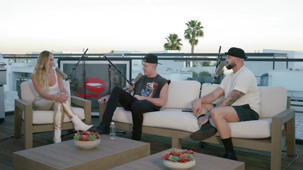 Perfektní trojka W Jeni Summers