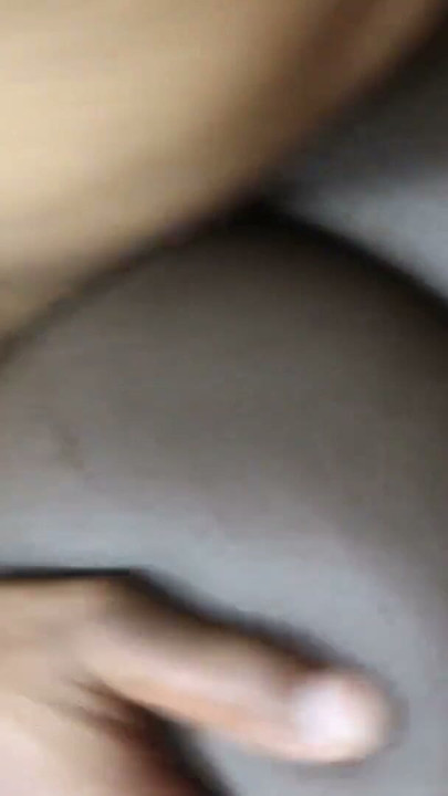 페르난다 초콜라테와 함께하는 리버스 카우걸 제대로 하는 법 | 클립 1
