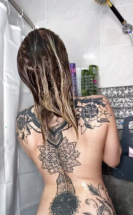 Видео в душе для тебя, моя милая