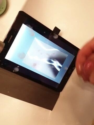 Cumtribute of a unknown man