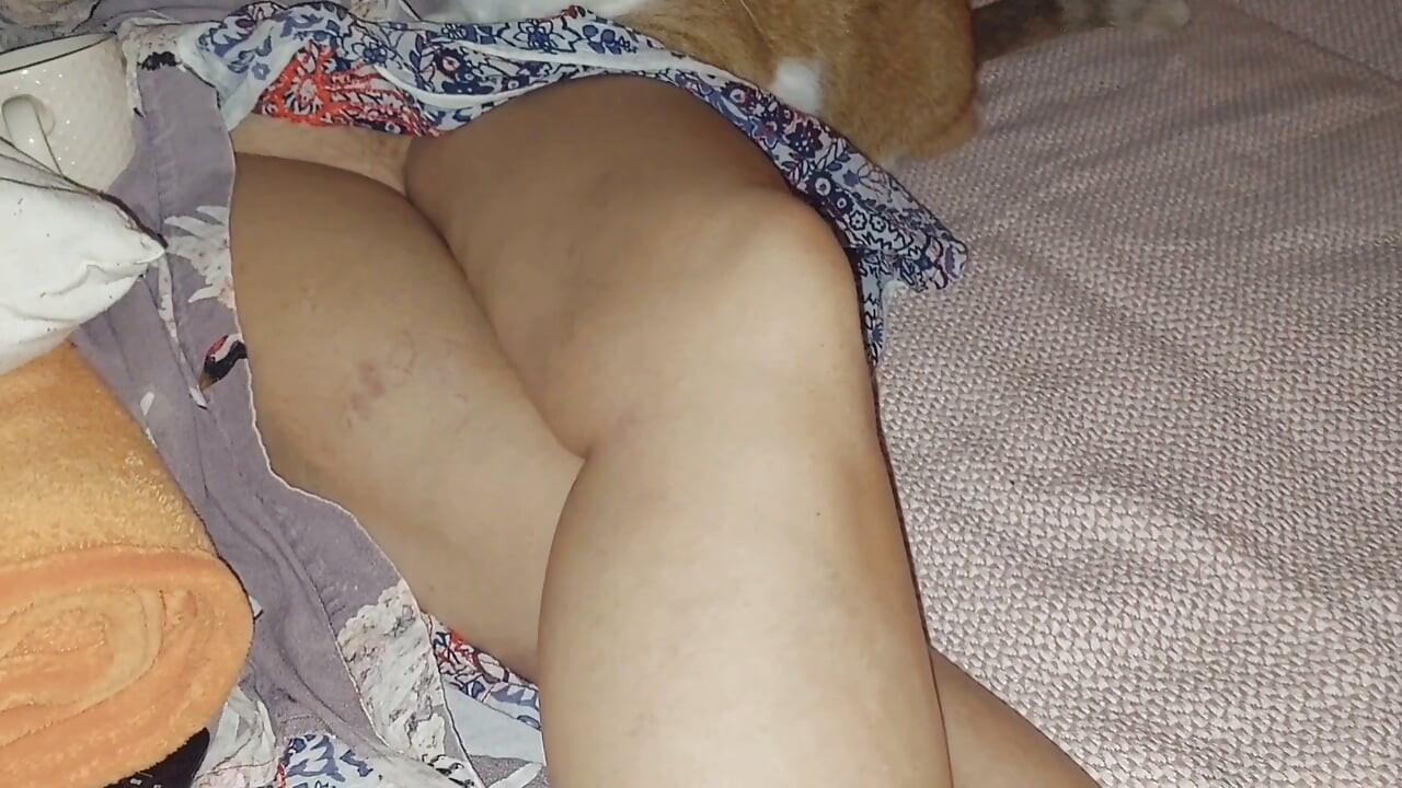 Amatör Sarışın Olgun Kadın Karısı Seks Zevk Alır