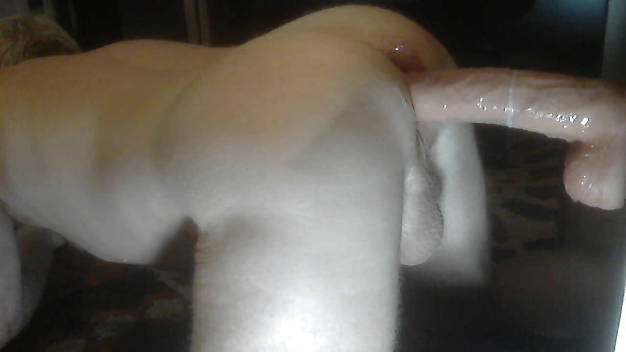 Big Thrusting Dildo Fucking My Wet Hole Deep