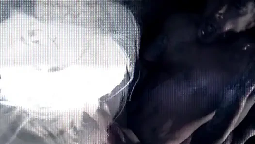 Ateşli ve seksi sarışın hatun büyük sert yarağa biniyor