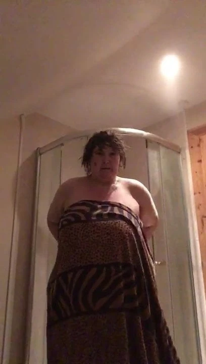 fattie shower