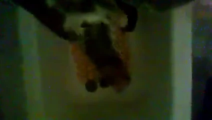 Punheta no banho bem gostozo