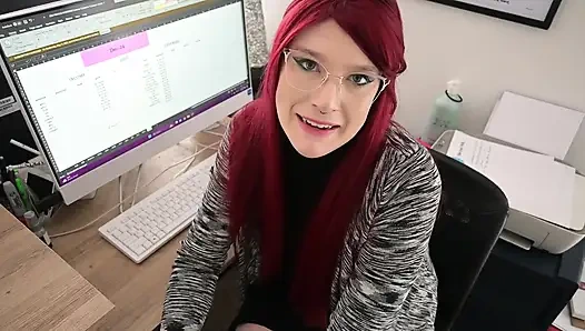 Ibu tiri: dari menyusui ke nympho