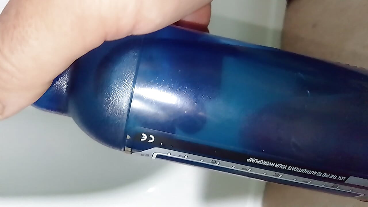 הכשרה. הזין שלי יהיה ענק ושמן. צעצוע מין